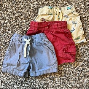 🛍 3/$15 The Children’s Place Toddler Boys Shorts BUNDLE 12-18months